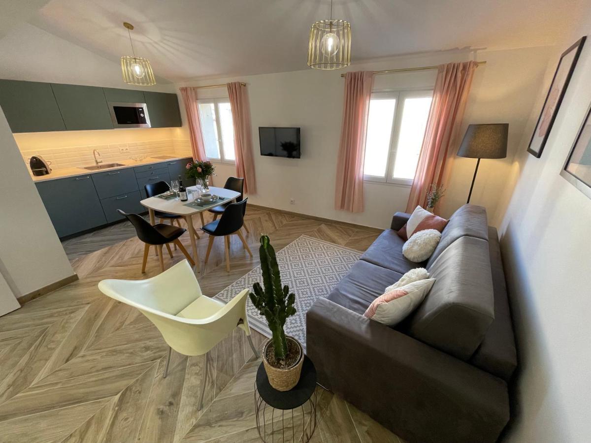 Nice Renting - Massena - Loft - Heart Of Vieil Antibes - The Market With Sea View المظهر الخارجي الصورة
